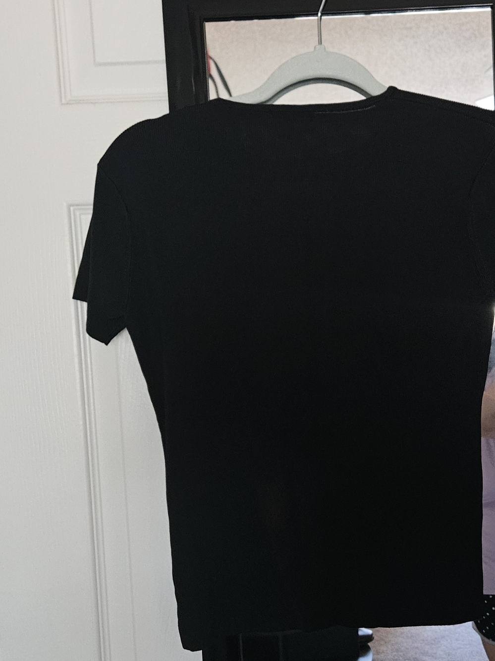Woman's Epic New York Black Ribbed Short Sleeve Tee Shirt - Size Medium - Picture 6 of 12